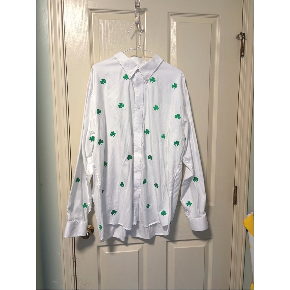 Castaway White Button-Down Shirt with Green Clover Print